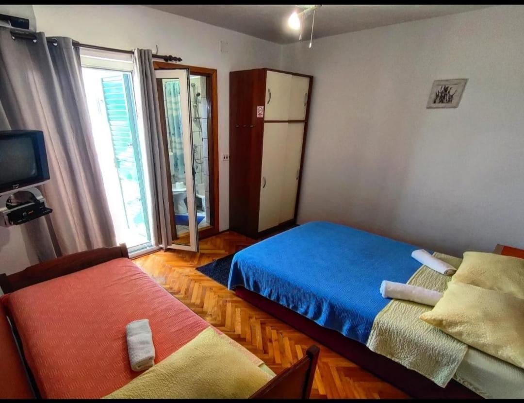 Manora Sucuraj 2 Bedroom Apartment 외부 사진